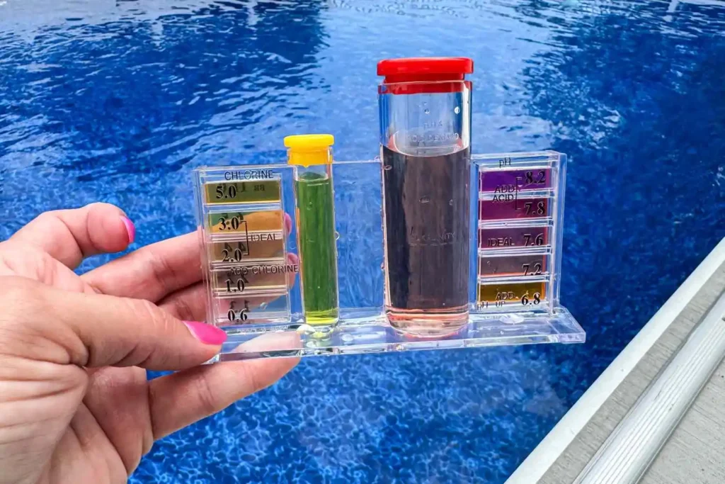 Test Pool Chemistry